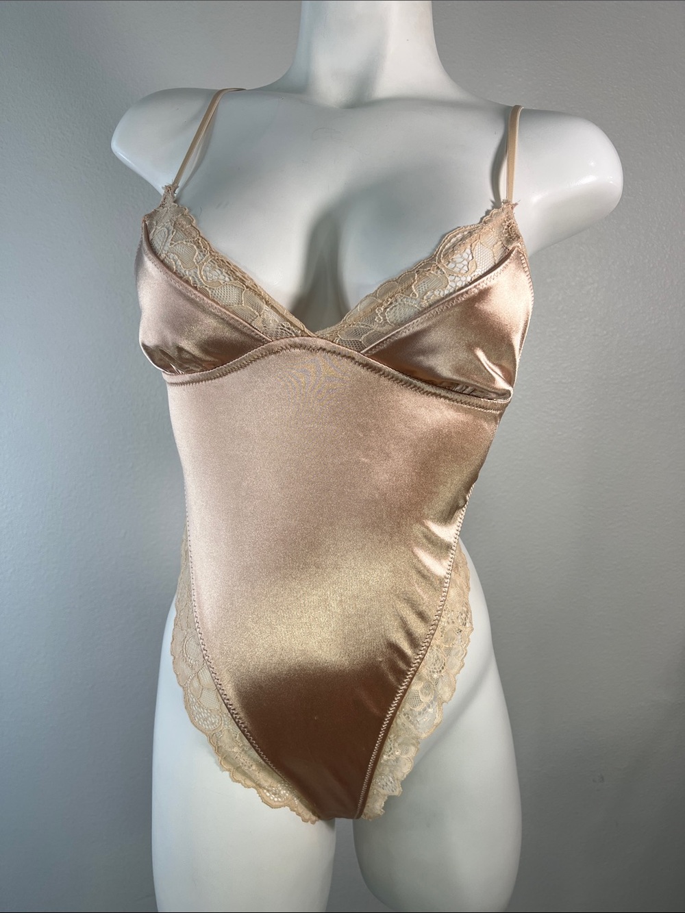 Forever 21 Champagne Satin Lace-Trim Bodysuit MEDIUM